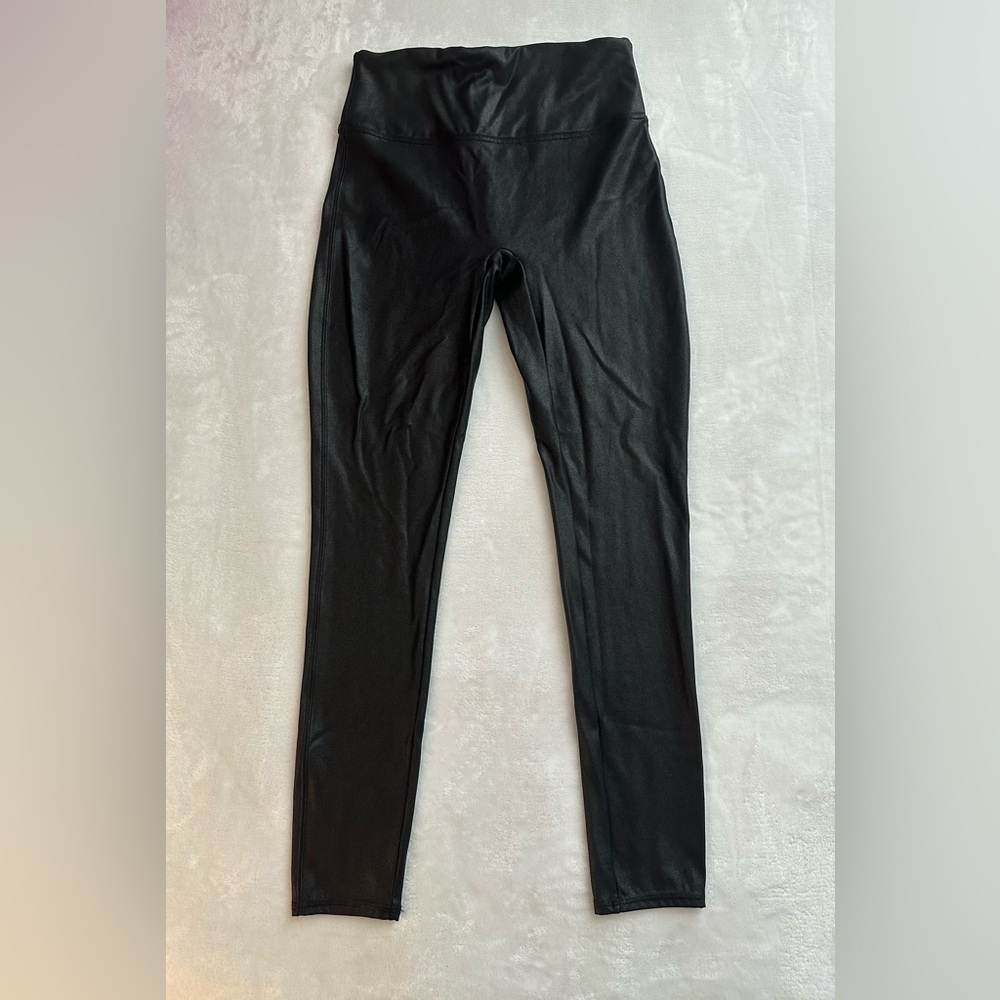 SPANX XL faux leather Leggings. EUC